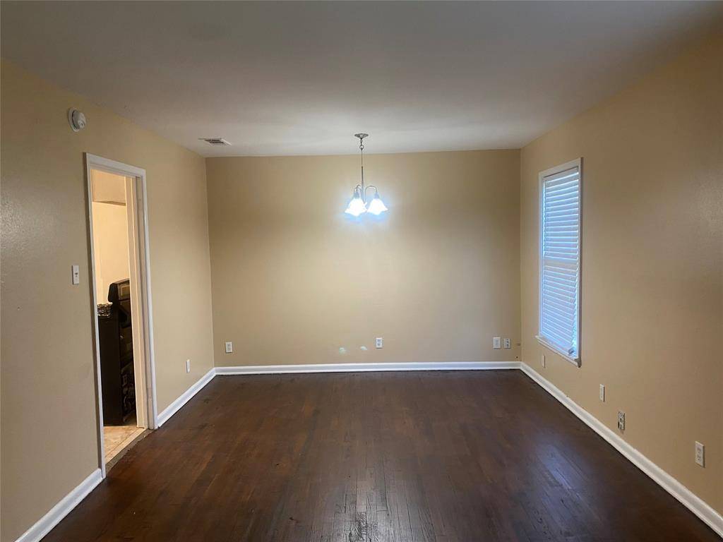 10421 Desdemona Drive, Dallas, TX 75228