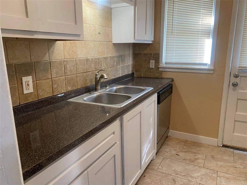 10421 Desdemona Drive, Dallas, TX 75228