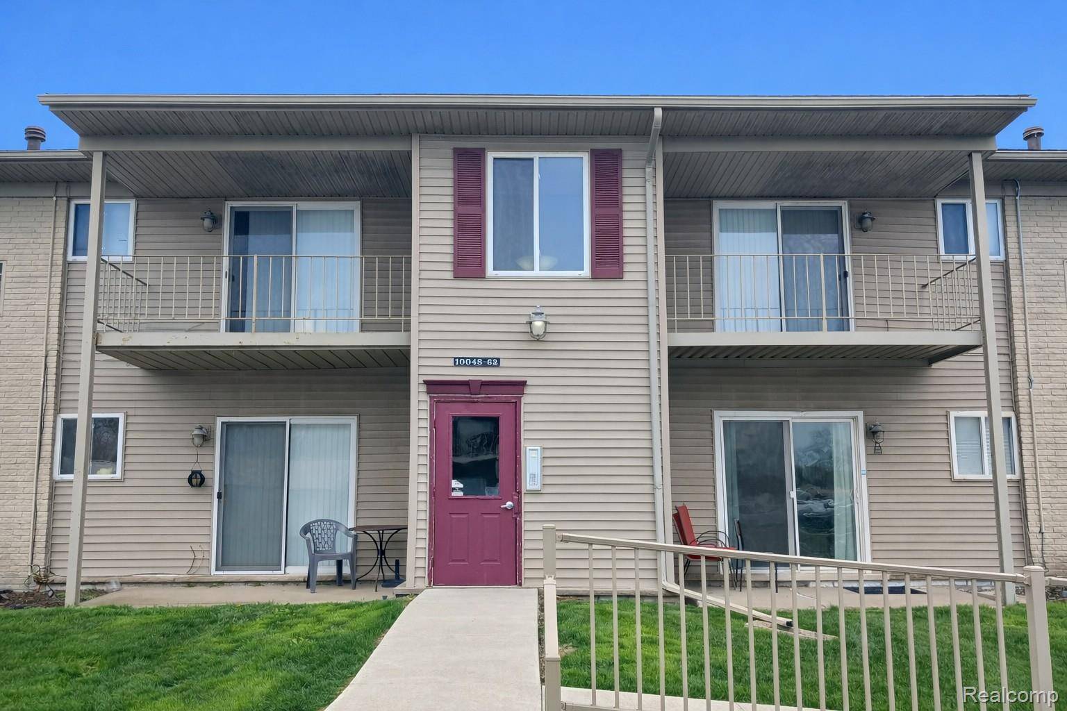 10052 Allen Pointe DR, Allen Park, MI 48101