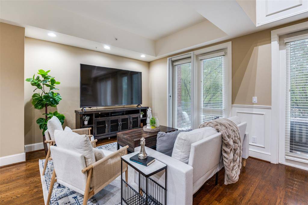 5055 Addison Circle #422, Addison, TX 75001