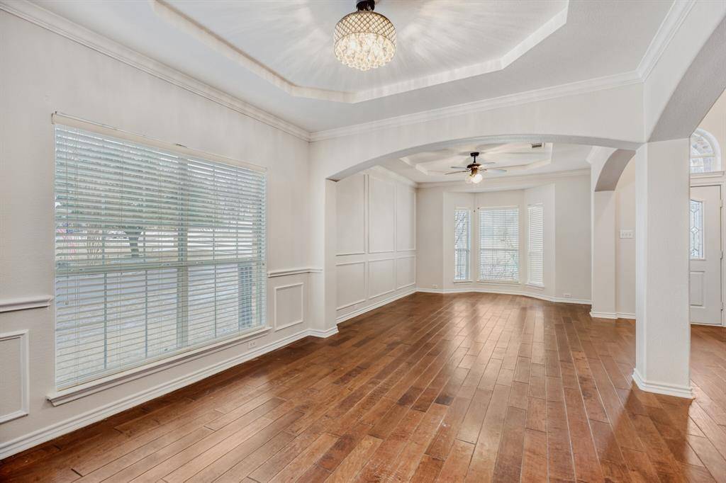 2207 Creekedge Court, Corinth, TX 76210