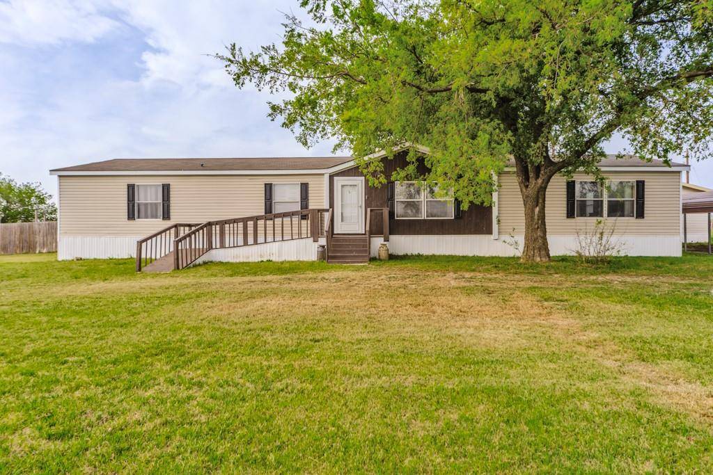 297 Lone Tree Lane, Decatur, TX 76234