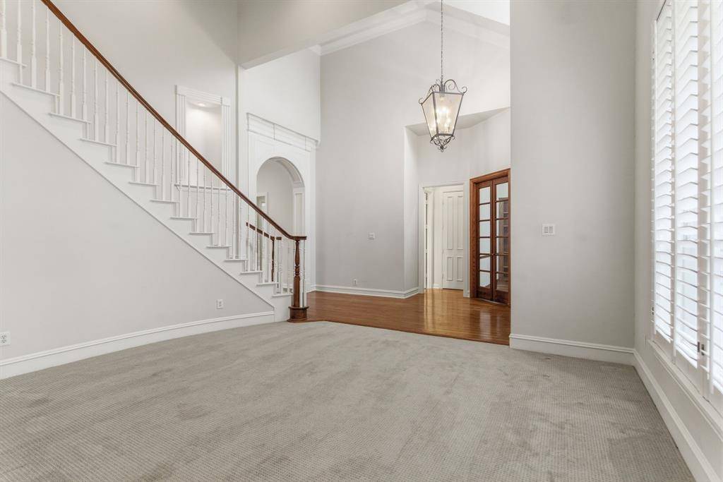 4553 Meadow Ridge Drive, Plano, TX 75093