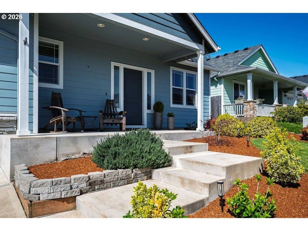 519 NW HILLCREST DR, Dallas, OR 97338