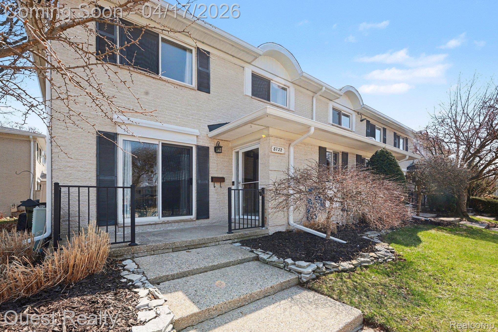 8722 George F Bunker BLVD #4, Sterling Heights, MI 48313