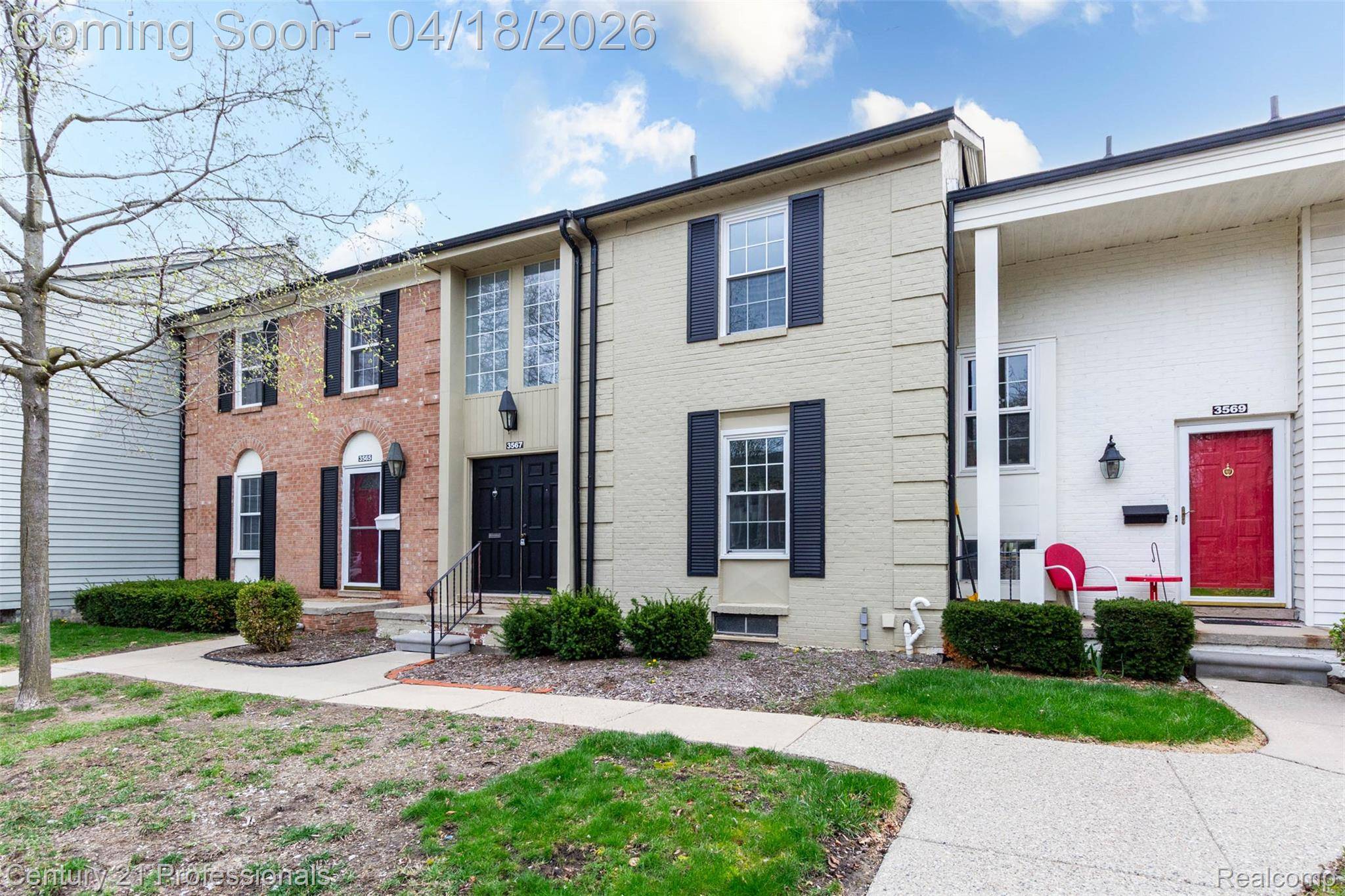 3567 Burbank DR, Ann Arbor, MI 48105