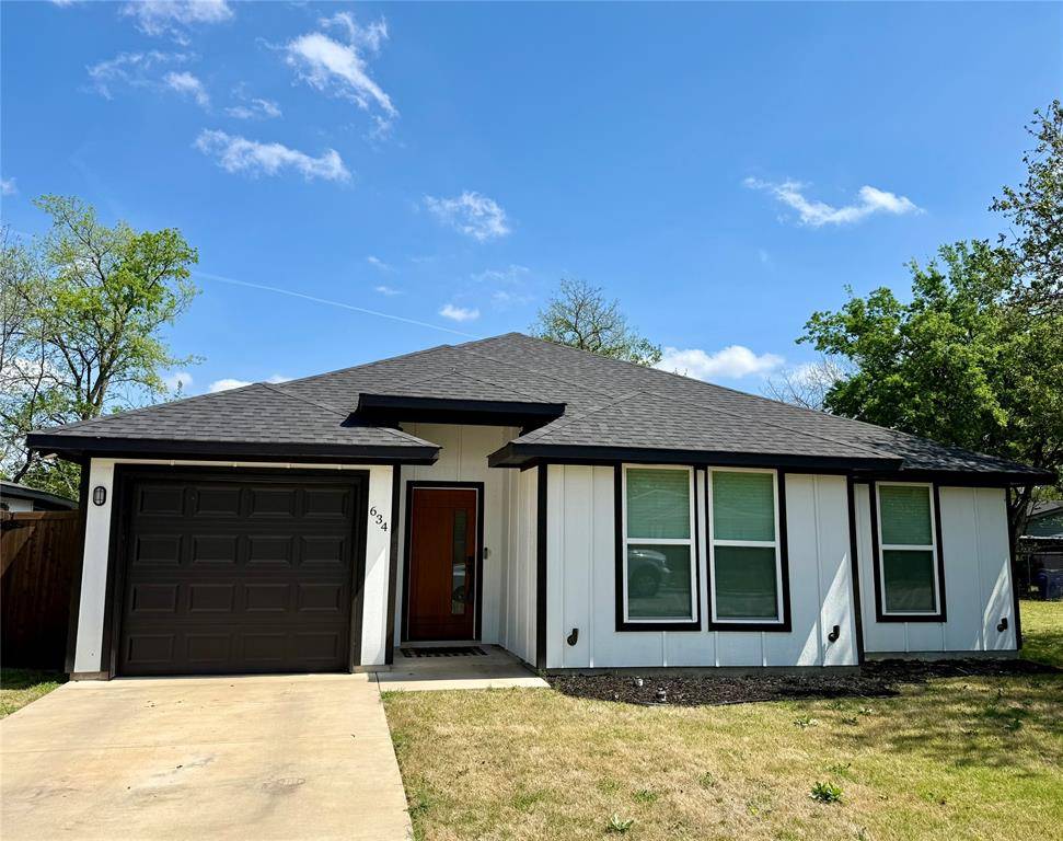 634 Bethpage Avenue, Dallas, TX 75217