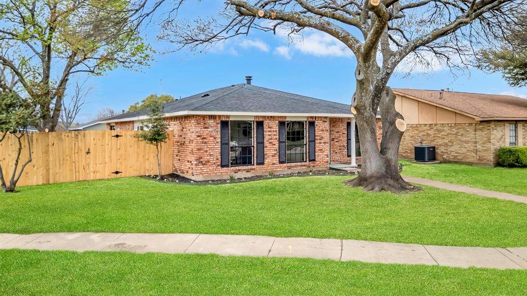 9131 High Plain Lane, Dallas, TX 75249