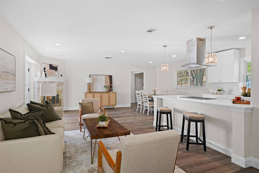 1104 Waggoner Drive, Arlington, TX 76013