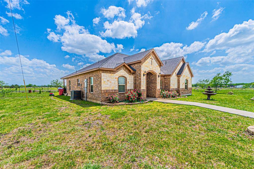 5032 County Road 212, Alvarado, TX 76009