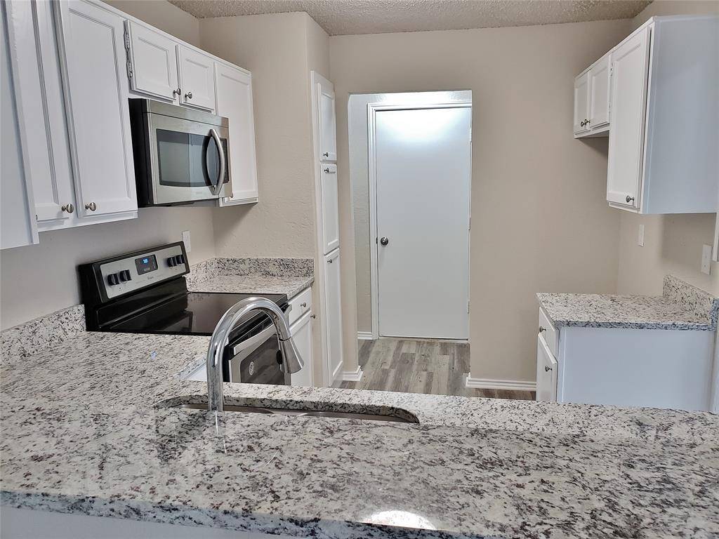 1415 Smokehouse Street, Mesquite, TX 75149