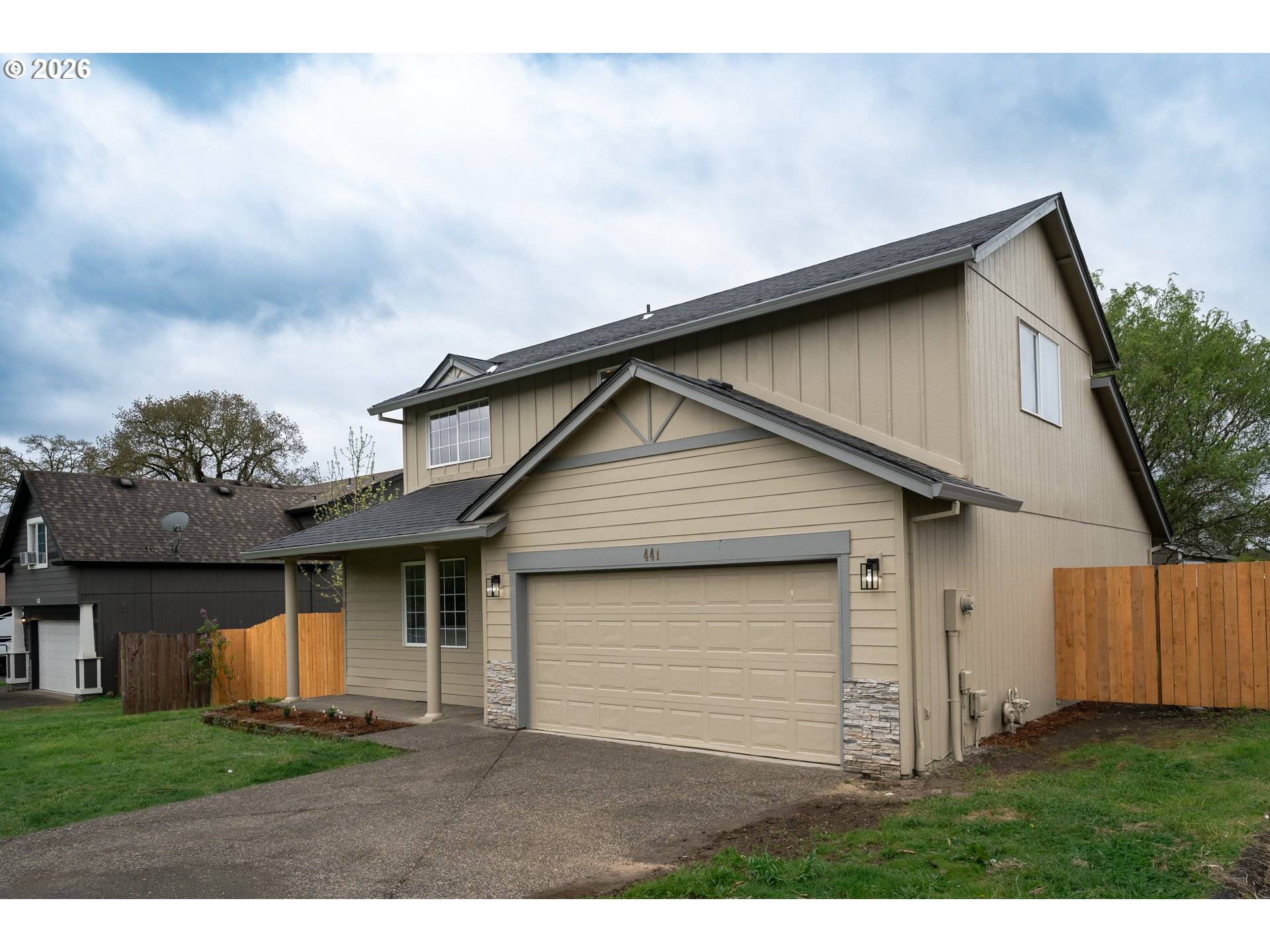 441 N 2ND ST, St Helens, OR 97051