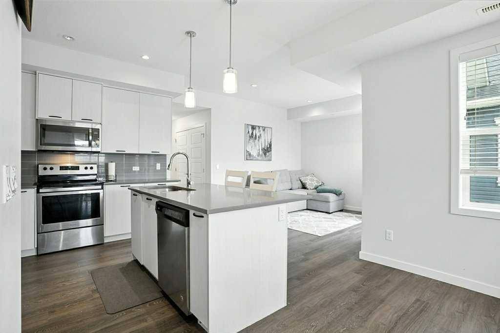 115 Sagewood DR SW #123, Airdrie, AB T4B 4V5