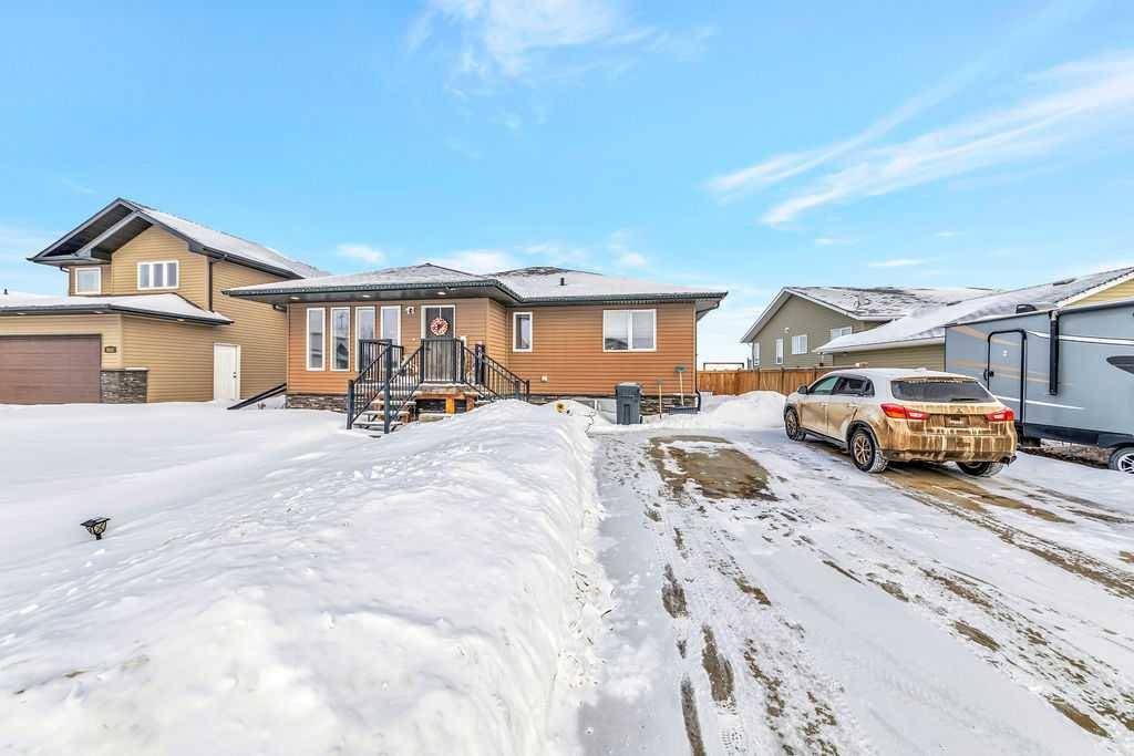 5514 52 AVE, Blackfoot, AB T0B 0L0