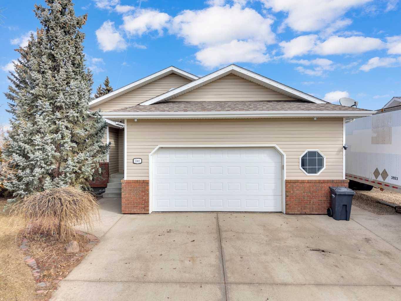 5508 49 AVE, Alix, AB T0C 0B0