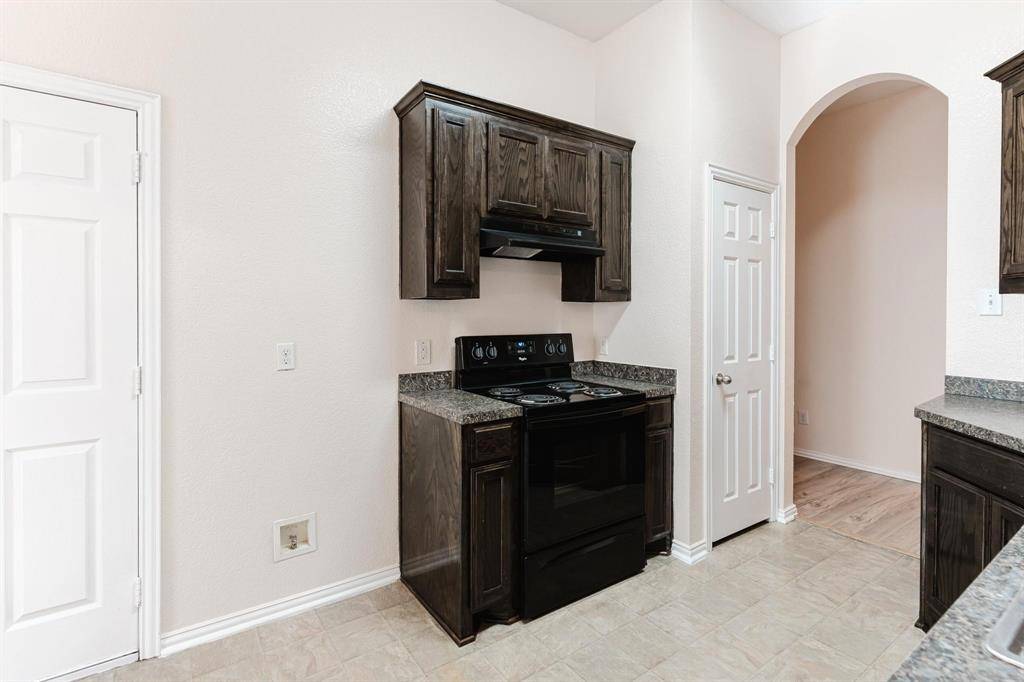 3414 Mojave Drive, Dallas, TX 75241