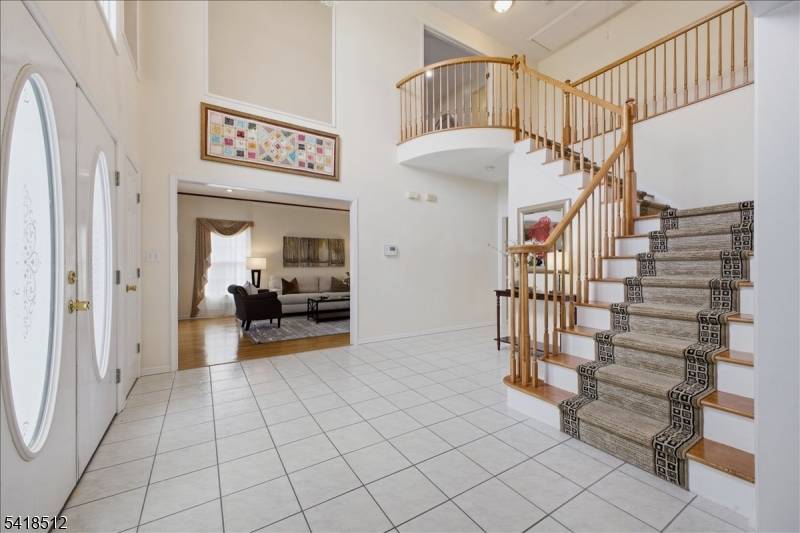 122 Sleepy Hollow Ln, Montgomery Twp., NJ 08502