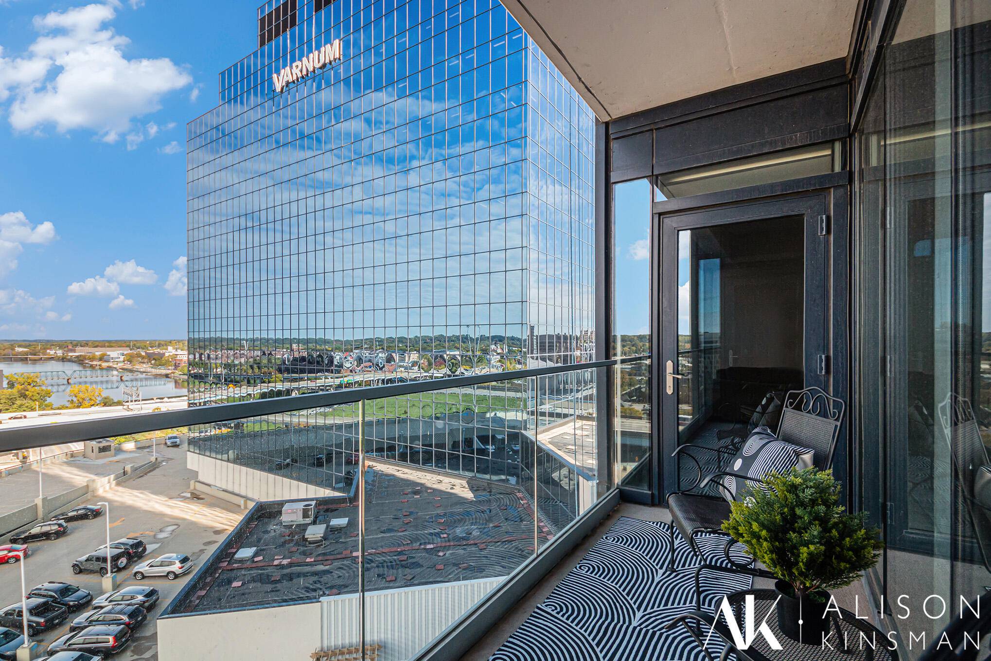 335 Bridge ST NW #1003, City Of Grand Rapids, MI 49504