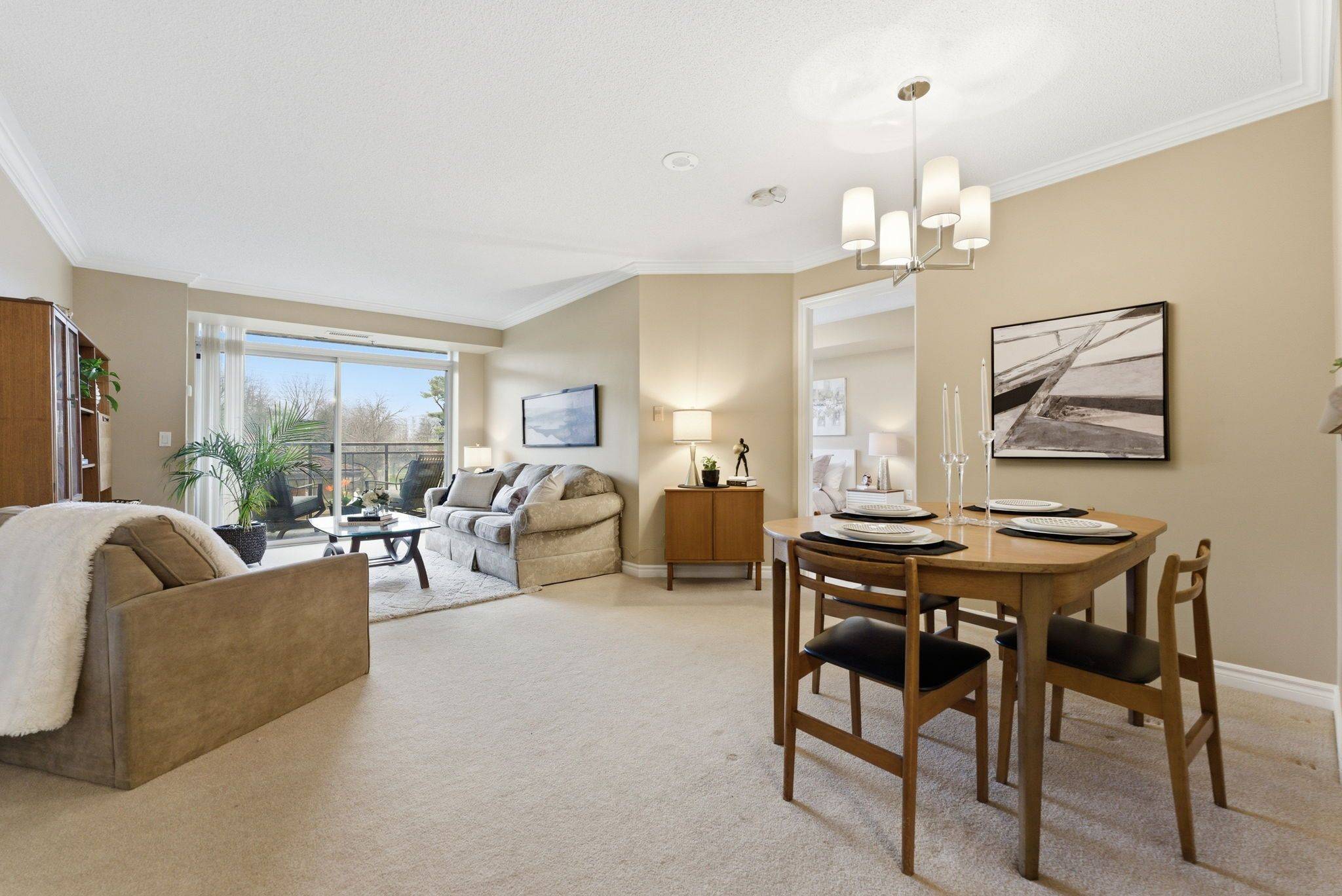 100 Burloak DR #1217, Burlington, ON L7L 6P6