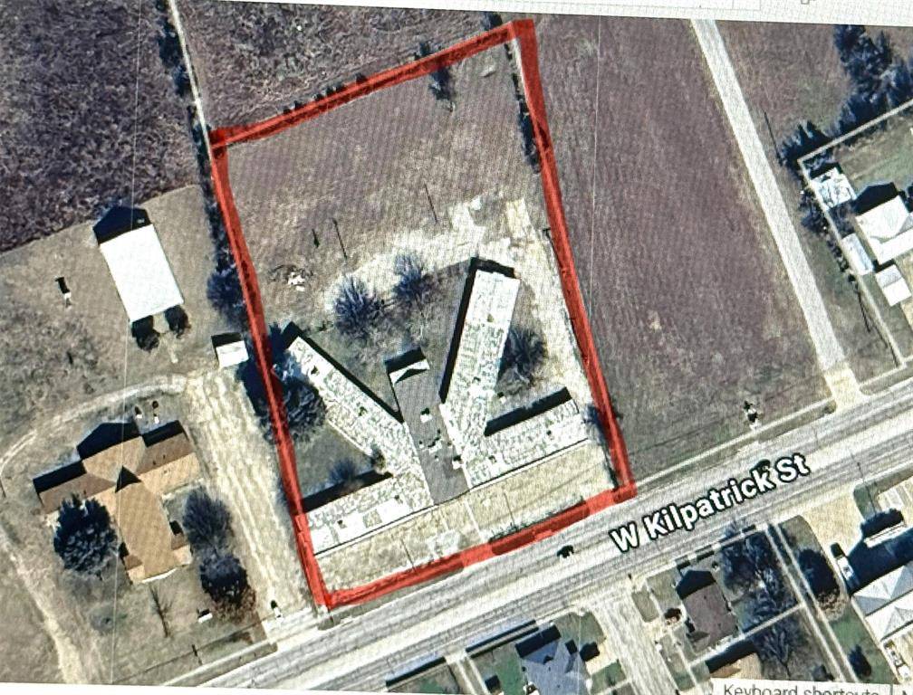 1108 W Kilpatrick Street, Cleburne, TX 76033