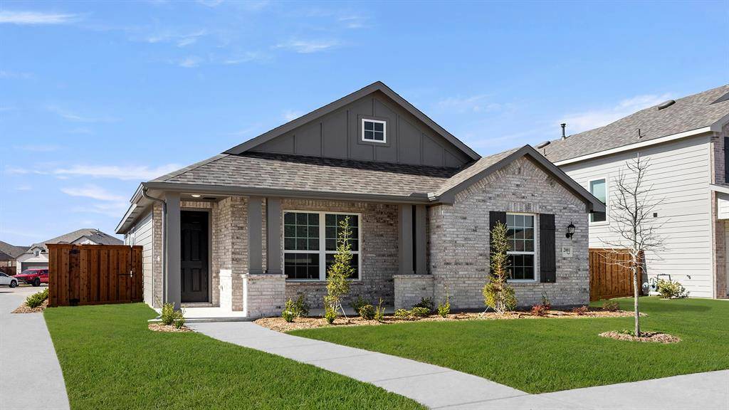 2001 Bayfront Drive, Royse City, TX 75189