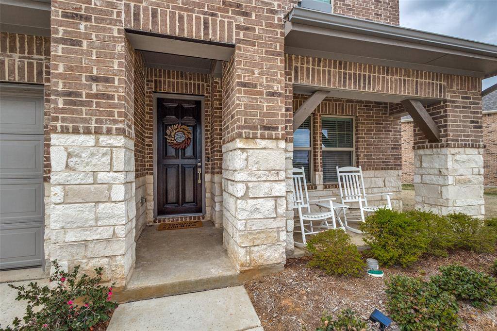 2813 Acadia Drive, Corinth, TX 76210