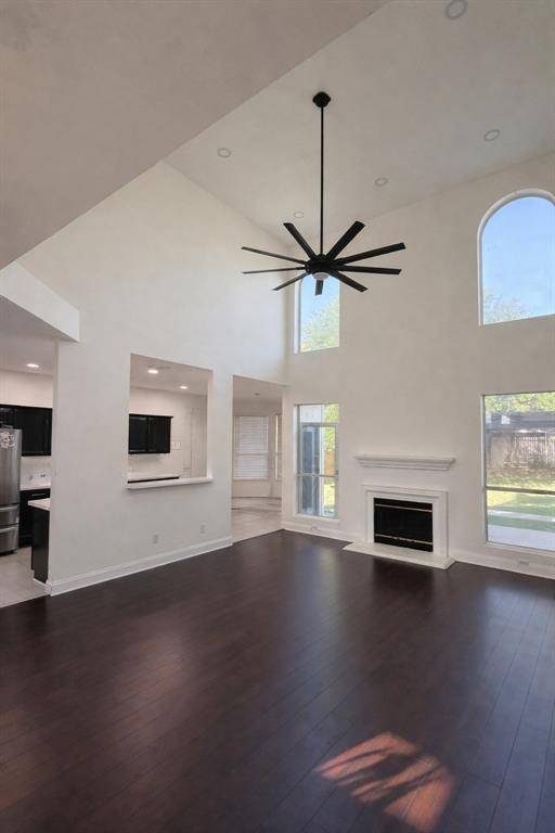 7704 Danuers Lane, Arlington, TX 76002