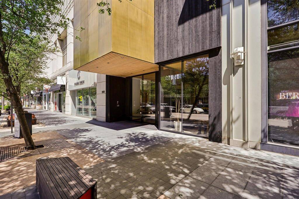 2408 Victory Park Lane #832, Dallas, TX 75219