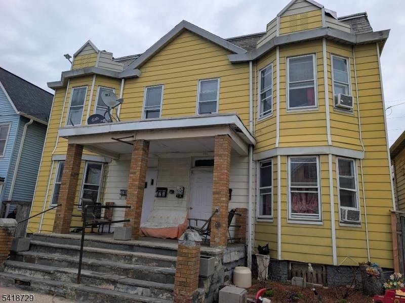 326 Elm St, Perth Amboy City, NJ 08861