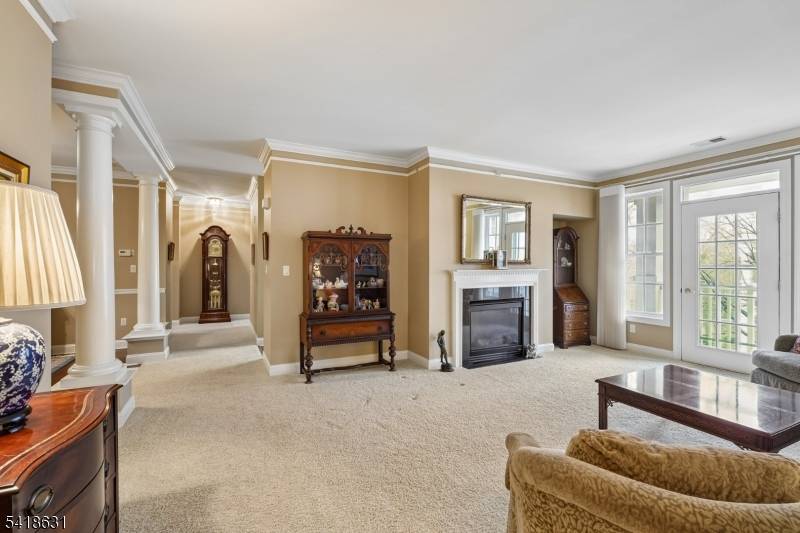 706 Holly Ln #706, Cedar Grove Twp., NJ 07009