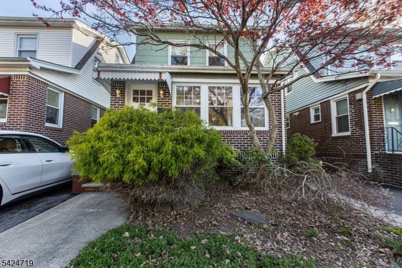 13 Front St, North Arlington Boro, NJ 07031