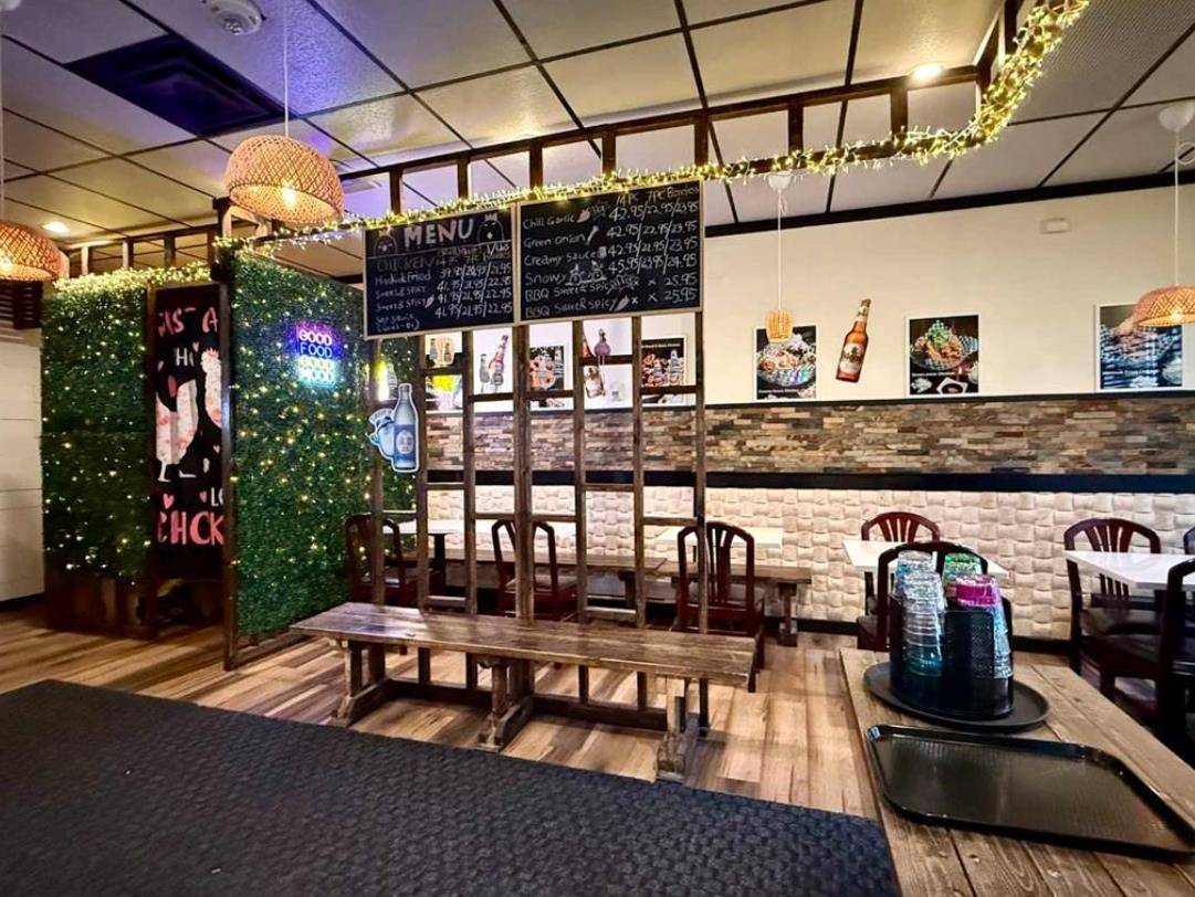 923 6 AVE SW, Calgary, AB T2P 0V7