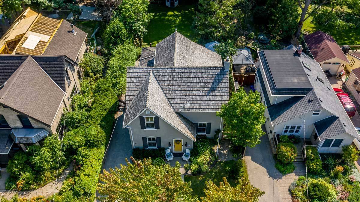 27 Catherine AVE, Aurora, ON L4G 1K4