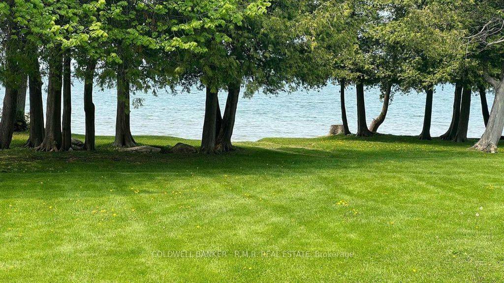 27 Blue Heron DR, Georgina, ON L0E 1N0