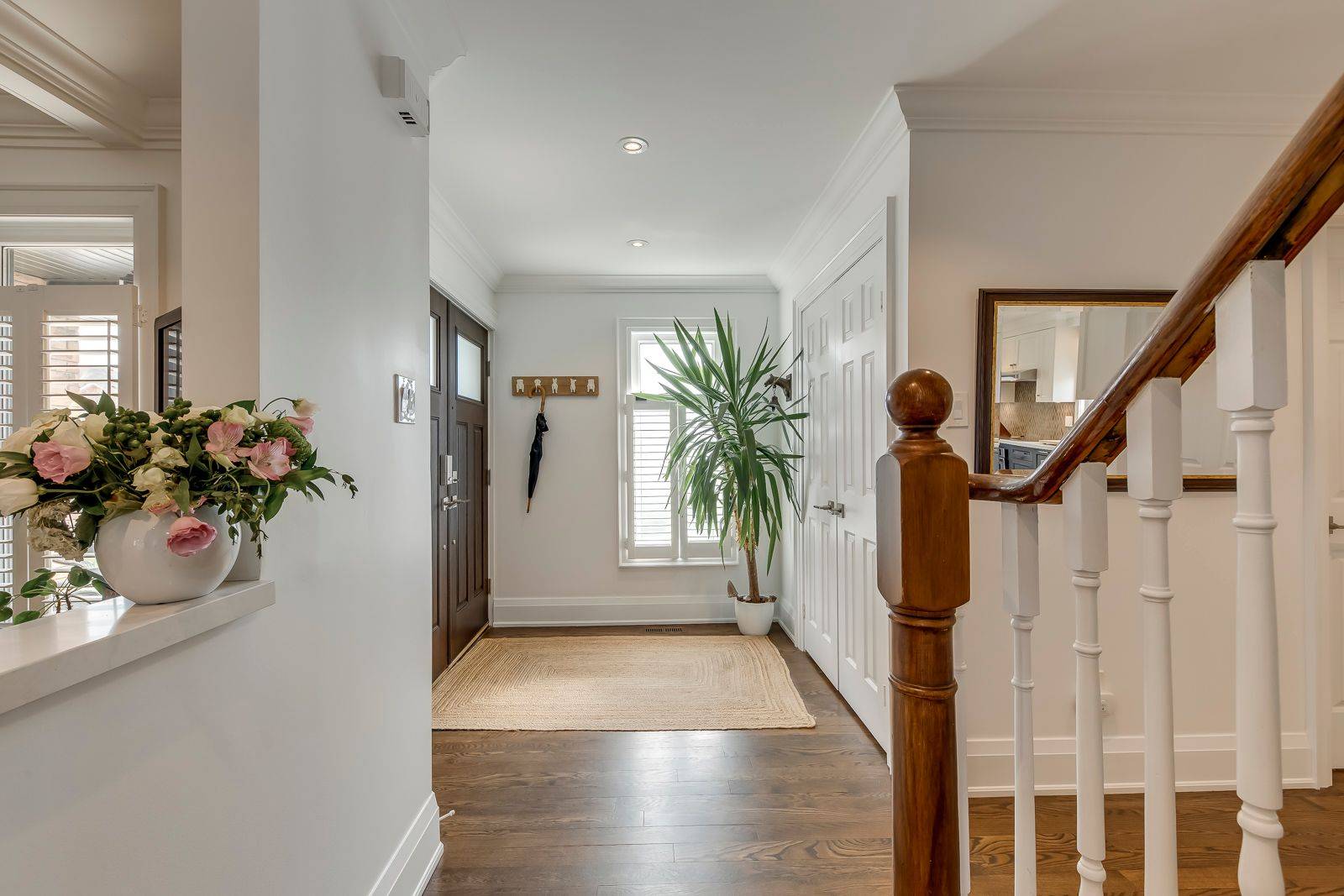 3311 SPRINGVALE CT, Burlington, ON L7M 3Y6