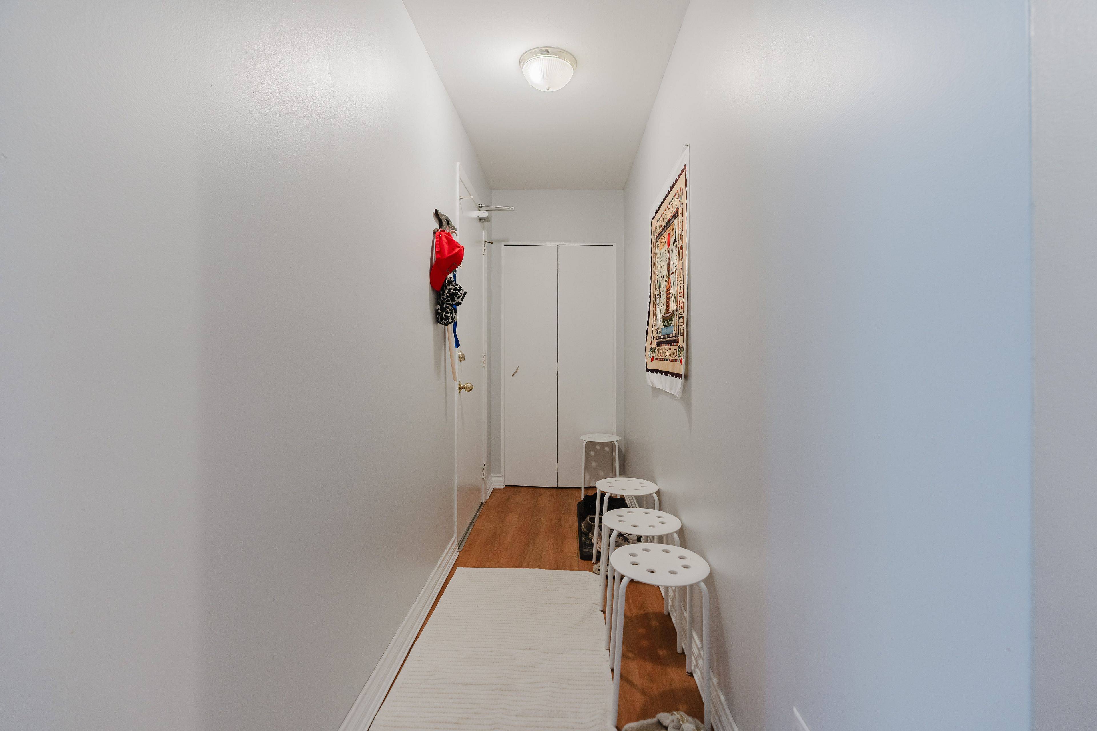 847 Pinewood CRES, Britannia Heights - Queensway Terrace N And Area, ON K2B 5Y3