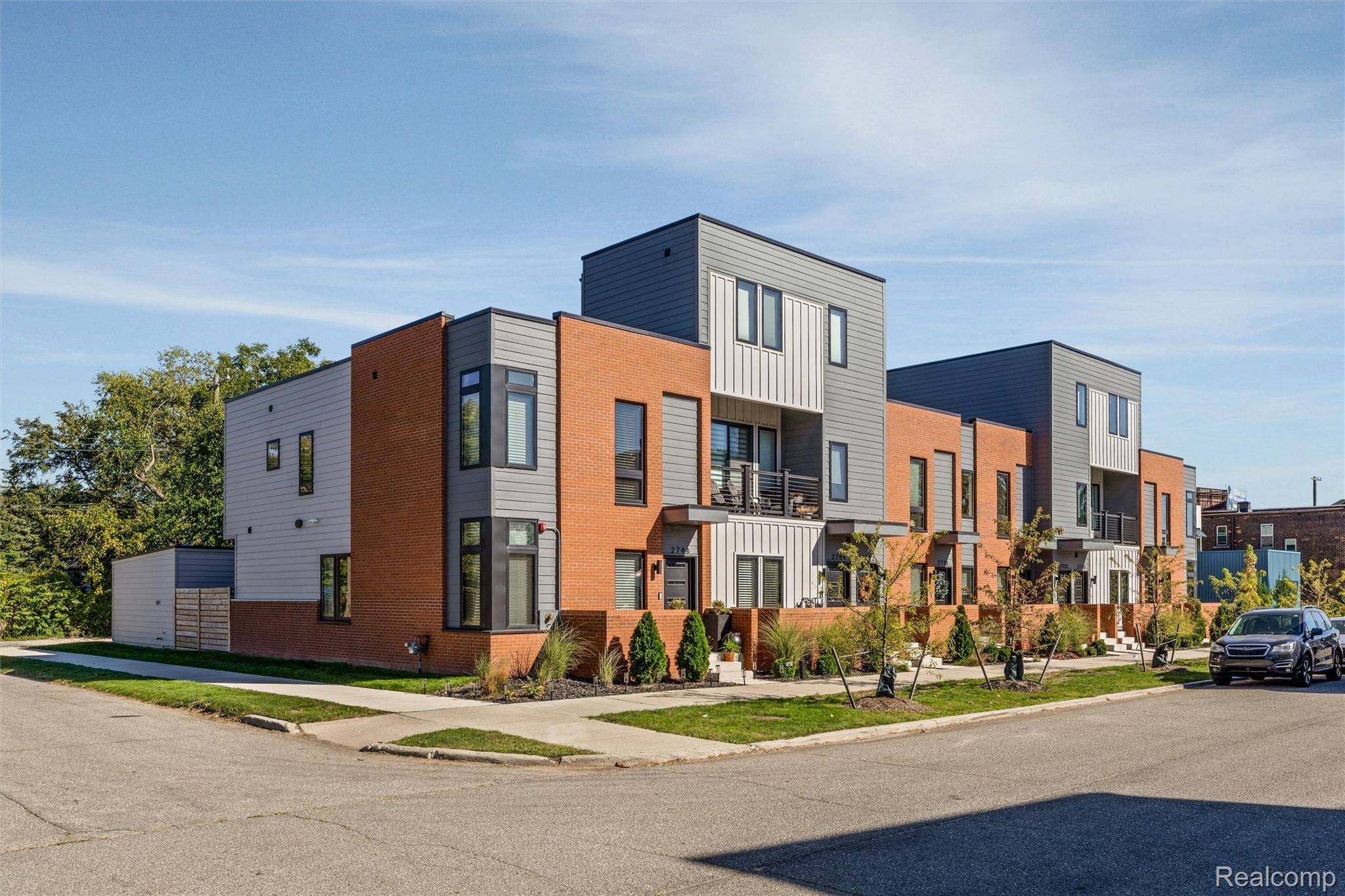 2736 Harrison ST, Detroit, MI 48216