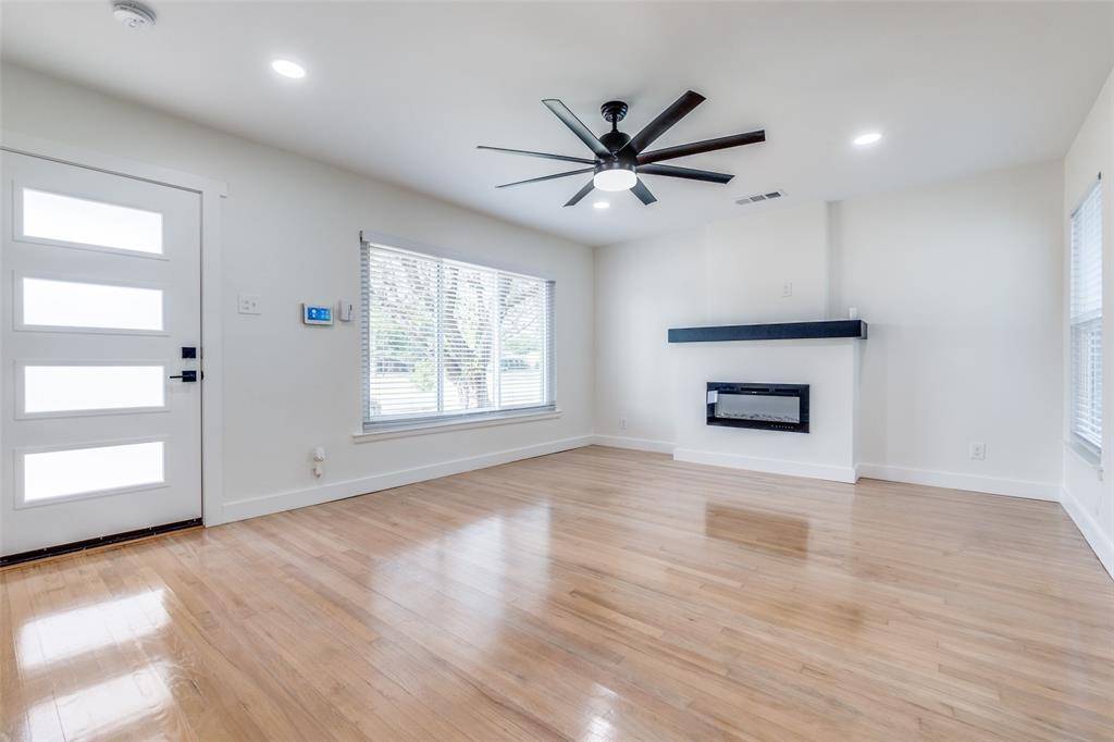 6331 Military Parkway, Dallas, TX 75227