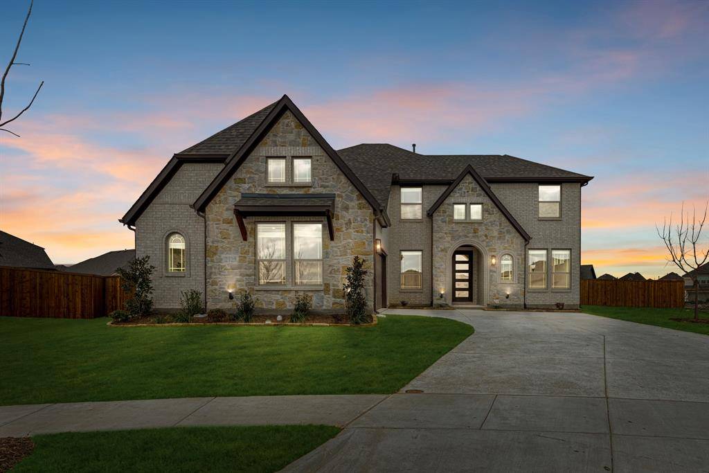 2125 Crosstimber Court, Aubrey, TX 76227