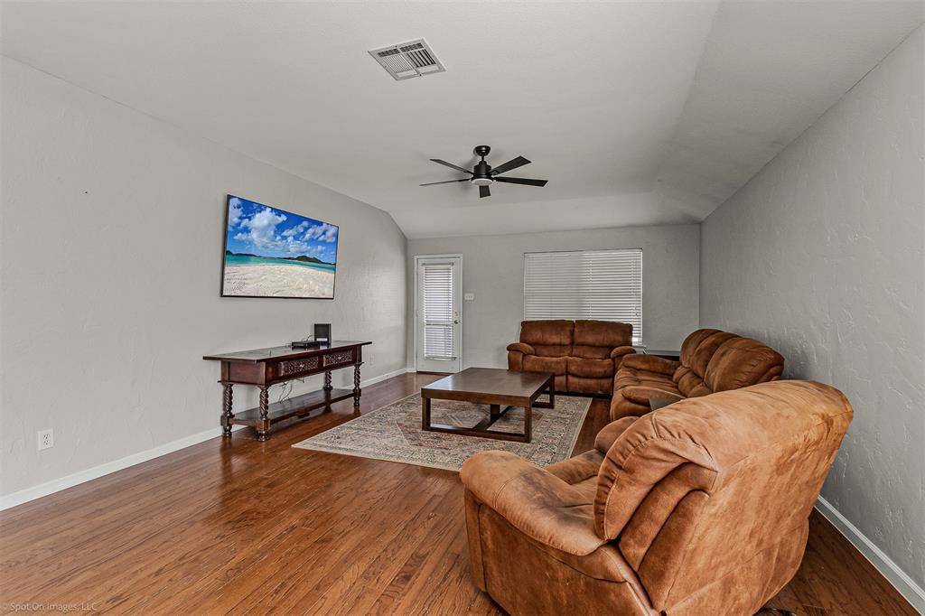 612 Preston Drive, Royse City, TX 75189