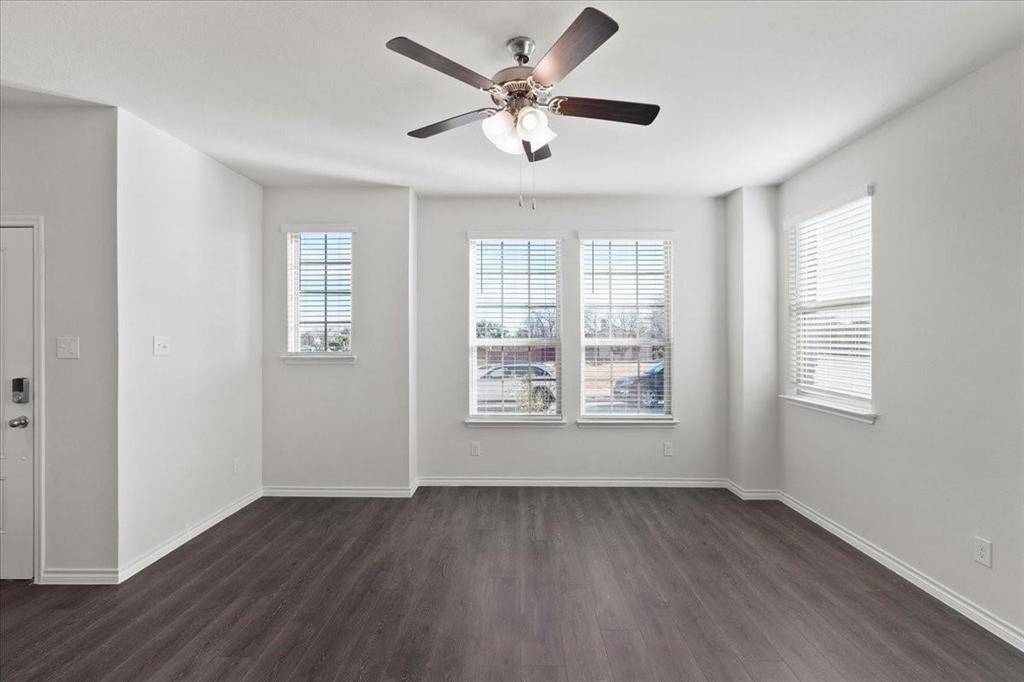 2077 Juniper Pass Way, Mesquite, TX 75149