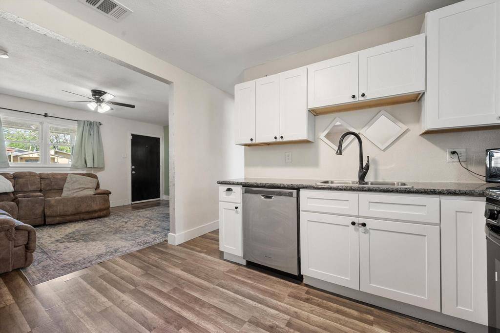 4036 Wiman Drive, Fort Worth, TX 76119