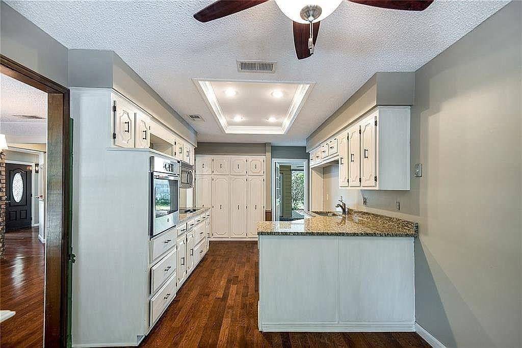 512 Oakcrest Drive, Coppell, TX 75019