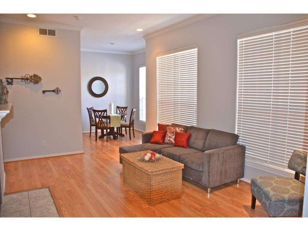 3311 Blackburn Street #220, Dallas, TX 75204