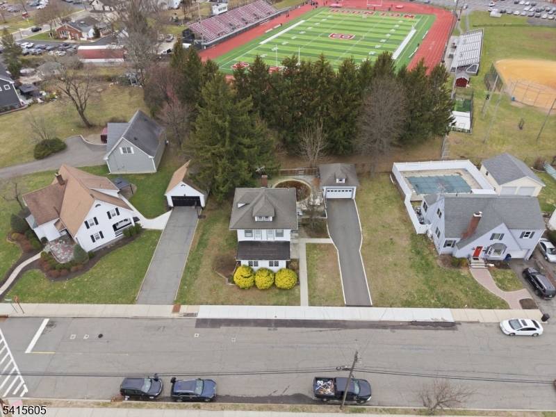 111 Kanouse St, Boonton Town, NJ 07005