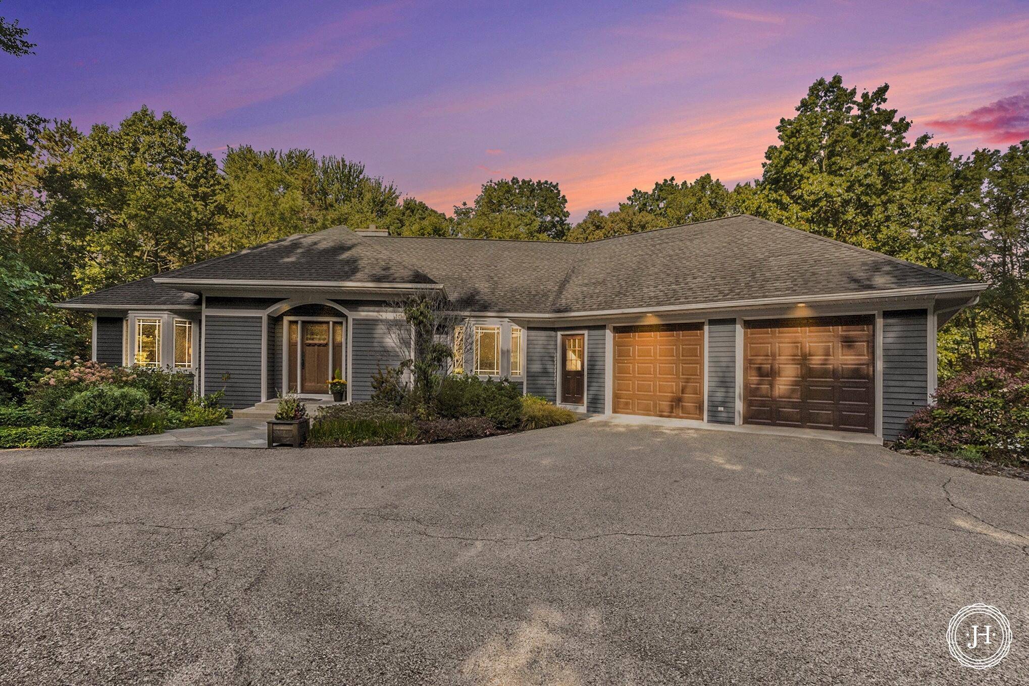 8655 Conservation ST NE, Ada Twp, MI 49301