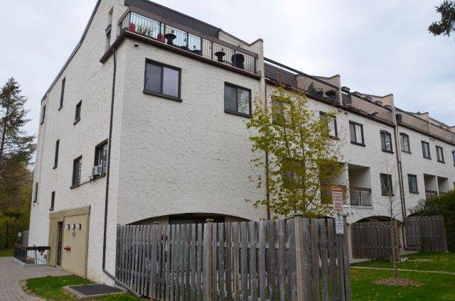 1066 Falgarwood DR #148, Oakville, ON L6H 2P3