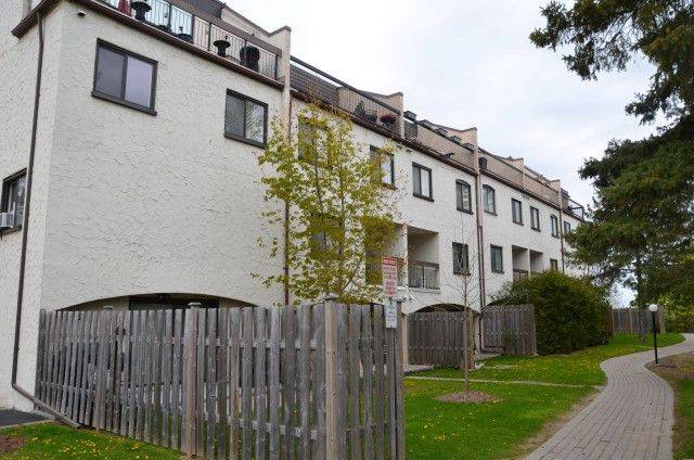 1066 Falgarwood DR #148, Oakville, ON L6H 2P3