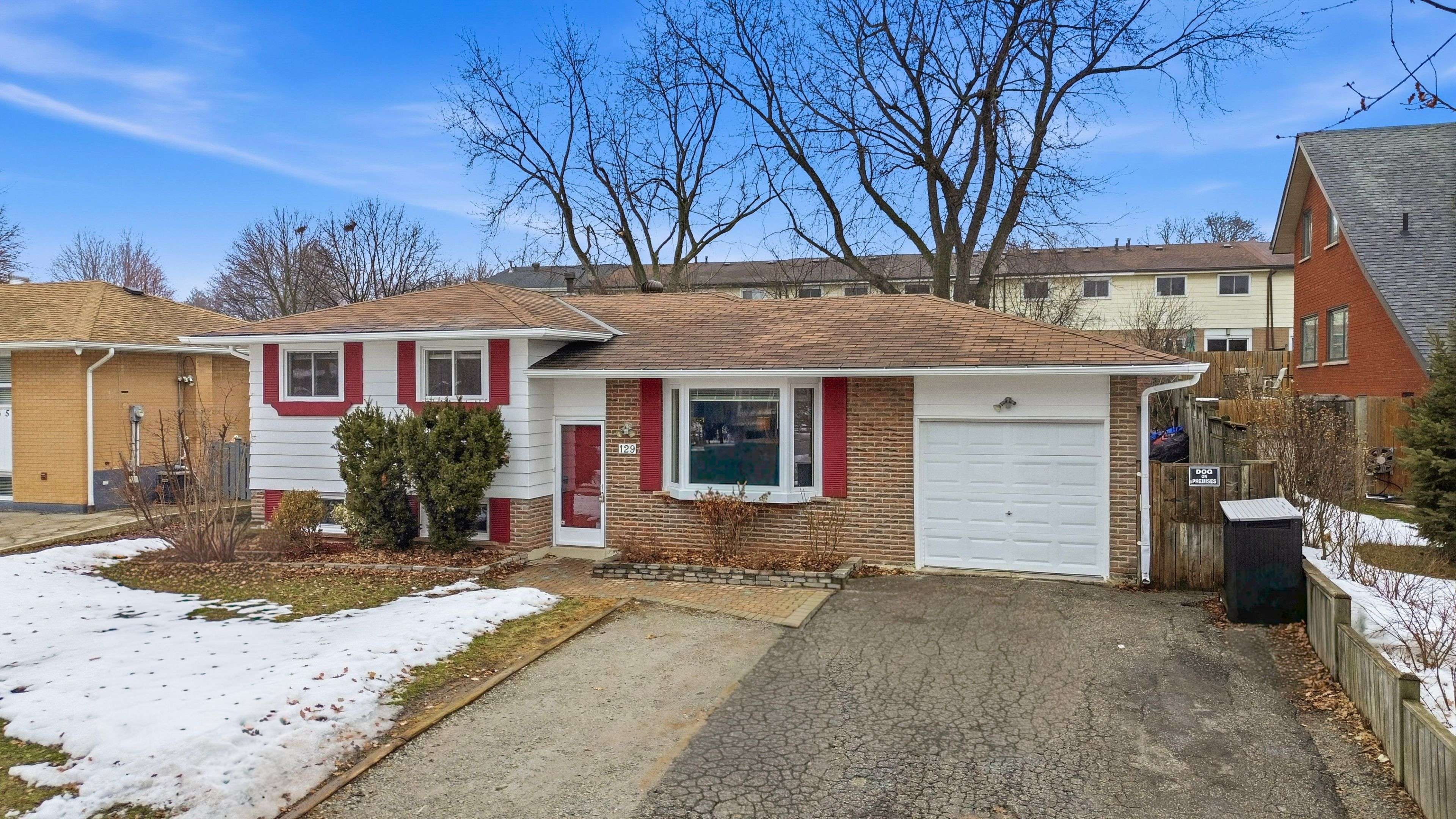 129 Culham ST, Oakville, ON L6H 1G3