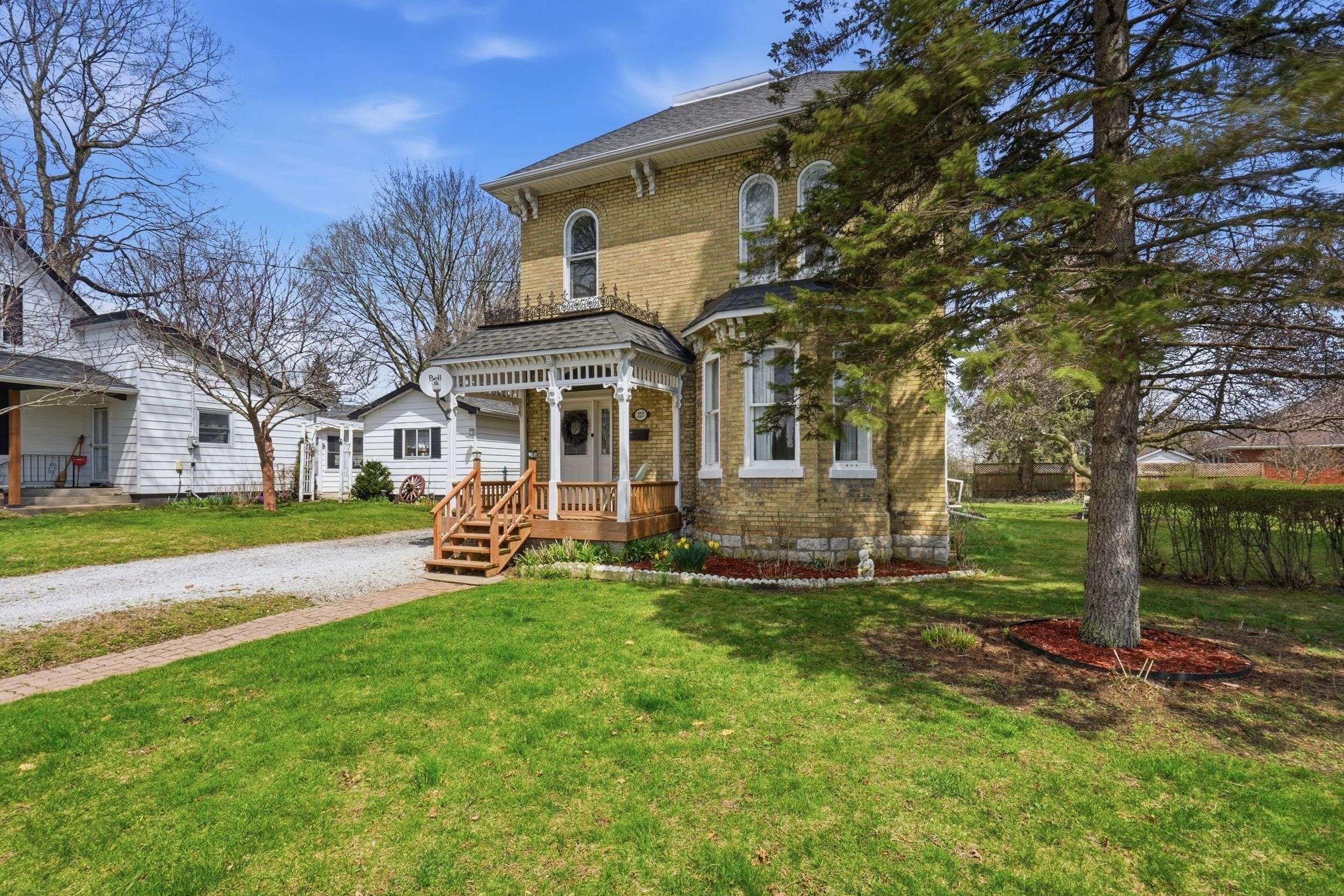 227 Monroe ST, West Elgin, ON N0L 2C0